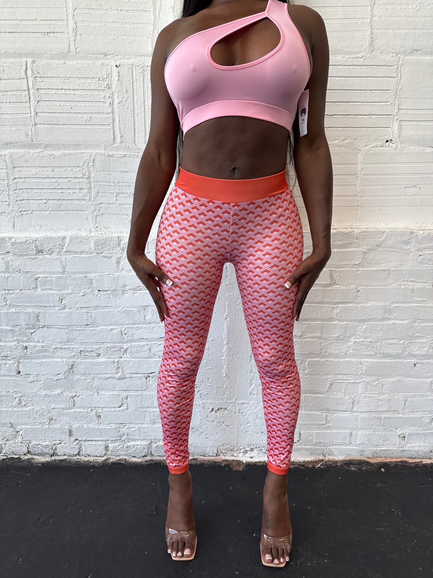 Sample BOTTOM MEDIUM