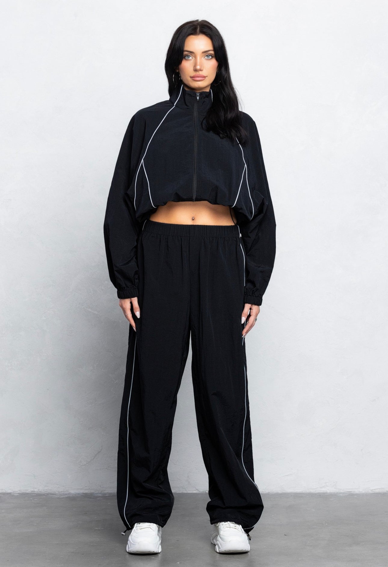FB SPORT SWOOSH BLACK JOGGER SET